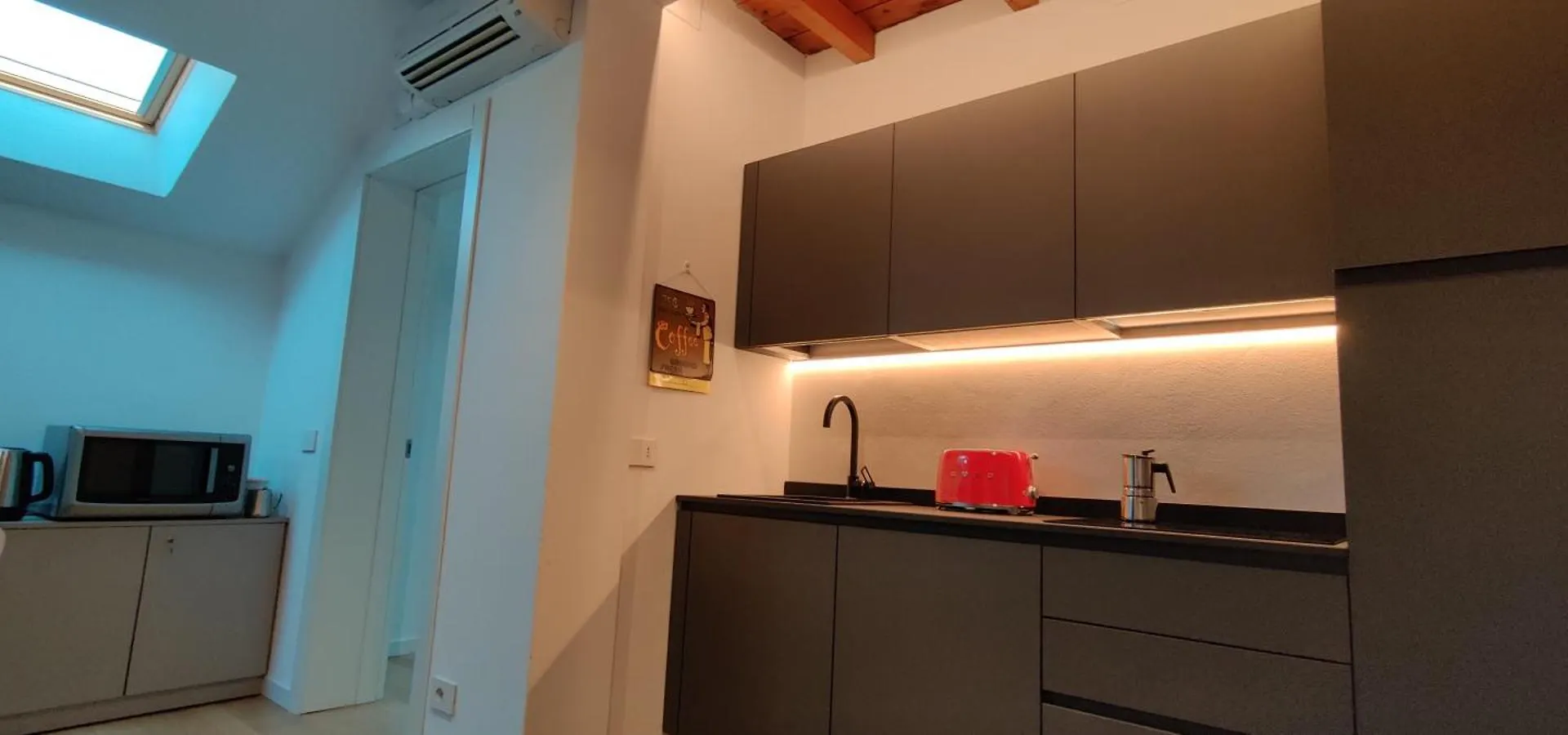 Nxt Station Deluxe Apartment Bergamo Włochy